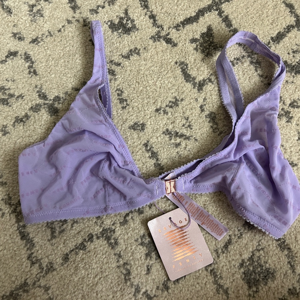 Savage X Fenty front closing bralette